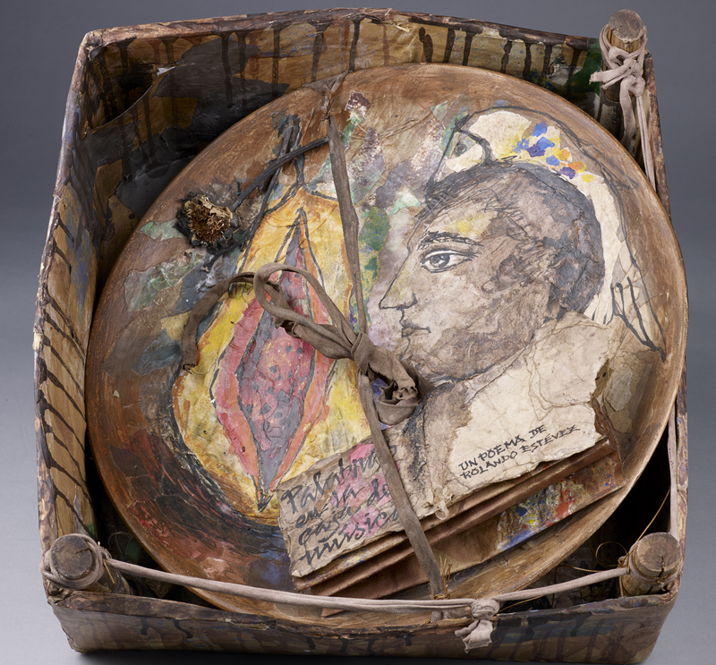 Palabras en la caja de música (Words in music box); closed